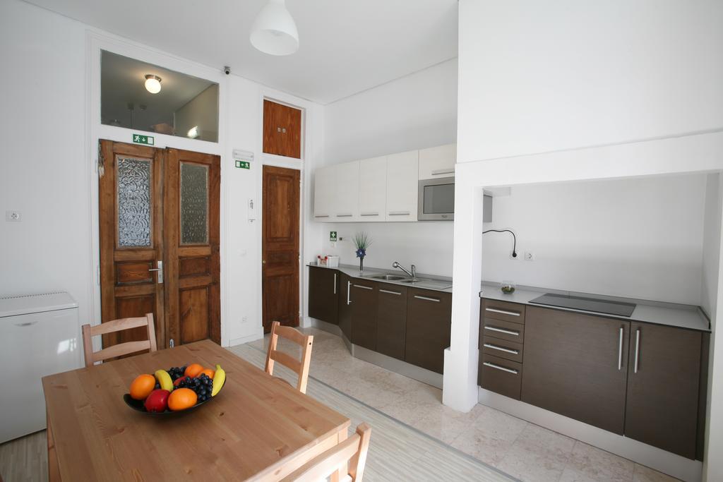Alojamento Local Primavera Amadora Ngoại thất bức ảnh